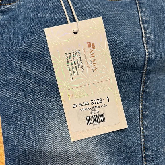 NWT denim jeans size 1 - Picture 2 of 5
